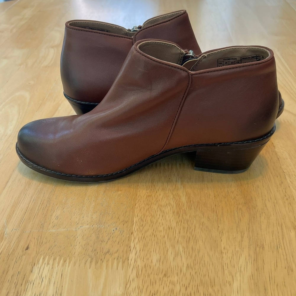 Vionic Jolene Mocha Burnished Leather Ankle Booties Side Zip Block Heel W6.5 - Picture 7 of 10